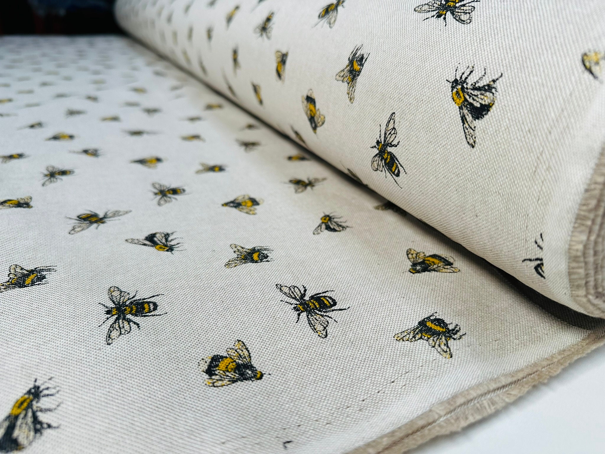 Tissu Guirlande Abeilles Bourdon Fryett's 12x15 Cm 9 Drapeaux Double Face