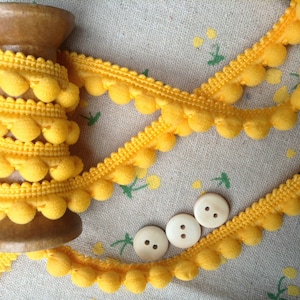 Pearl Pom Pom Bobble Trim - High Quality PomPoms Mini Size 10mm (0.4&quot;) - Sold By The Metre - ORANGE