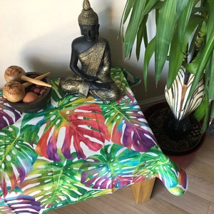 TEFLON Tovaglia da giardino botanica a foglie di palma tropicale rossa e verde, rivestita in PU esterno tessuto - 140 cm di larghezza