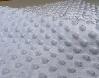 Kuiltje DOT Superzachte fleece stof Gezellige deken pluche knuffelwaardig zacht materiaal - 160 cm breed - wit