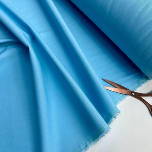 Tela Clásica de Mezcla de Lino y Algodón Ligera para Decoración del Hogar, Ropa de Cama, Ropa, Cortinas – 140 cm de Ancho Sky Blue