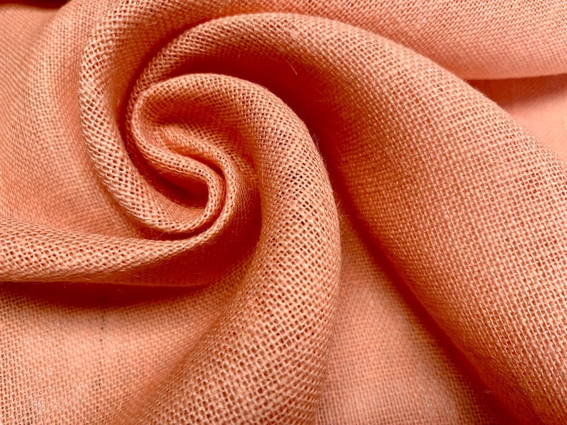 Tela de Yute Teñida - Arpillera Colorida para Bodas, Caminos de Mesa, Cortinas - 62 Pulgadas de Ancho SALMON PINK