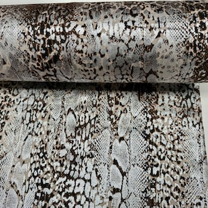 Tessuto Metallico Effetto Pelle di Serpente – Python Leopardo – Misto Cotone Effetto Lino – 140cm (55'') Argento