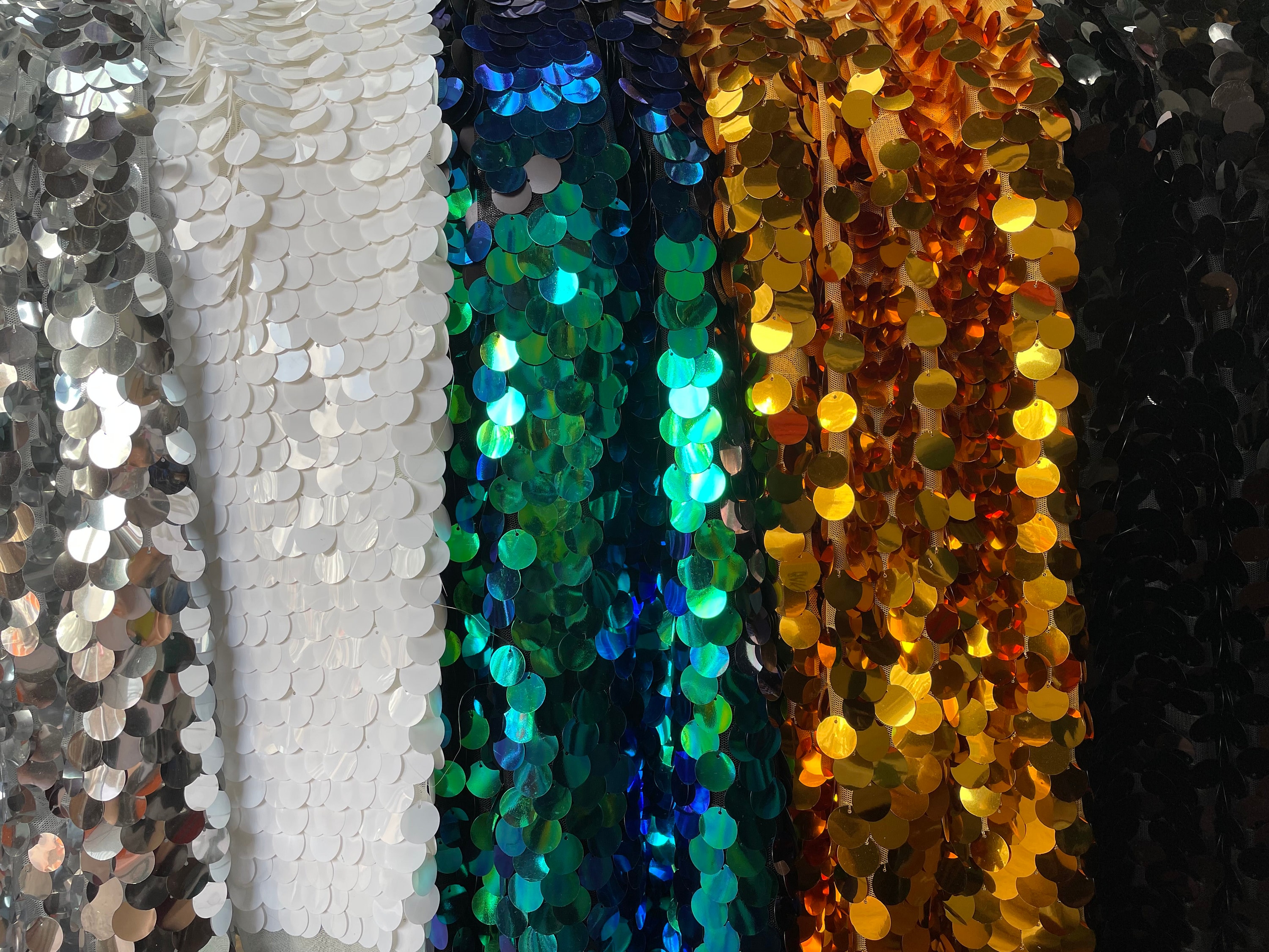 18mm Large Sequin Fabric Glitter Material 2 way stretch Backdrop Dress Making Home Decoration - 130cm wide - Sparkling Paillettes