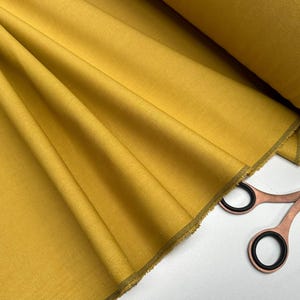 Tela Clásica de Mezcla de Lino y Algodón Ligera para Decoración del Hogar, Ropa de Cama, Ropa, Cortinas – 140 cm de Ancho Mustard Yellow