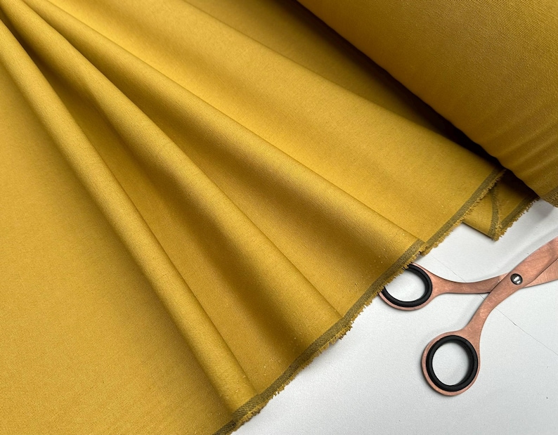 Tela Clásica de Mezcla de Lino y Algodón Ligera para Decoración del Hogar, Ropa de Cama, Ropa, Cortinas – 140 cm de Ancho Mustard Yellow
