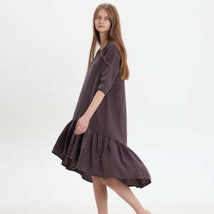 Vestido de linho com babados e mangas, vestido midi de linho, vestido casual de linho.