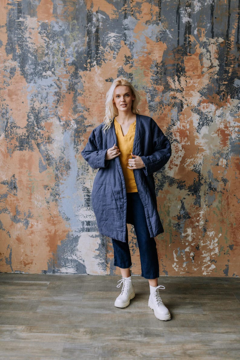 Gesteppte Leinen-Winterjacke: Warmer Damenmantel mit Gürtel Bild 4
