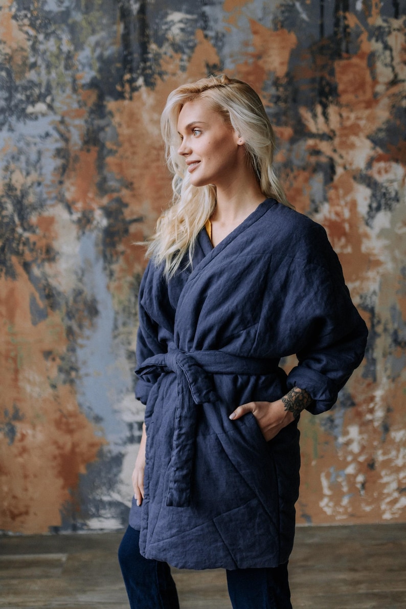 Gesteppte Leinen-Winterjacke: Warmer Damenmantel mit Gürtel Bild 8