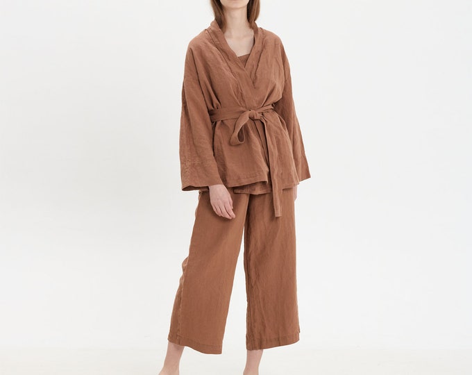 Linen Pyjama Set women includes linen pants, linen culottes, linen shorts, linen top or linen robe. The perfect linen gift for women