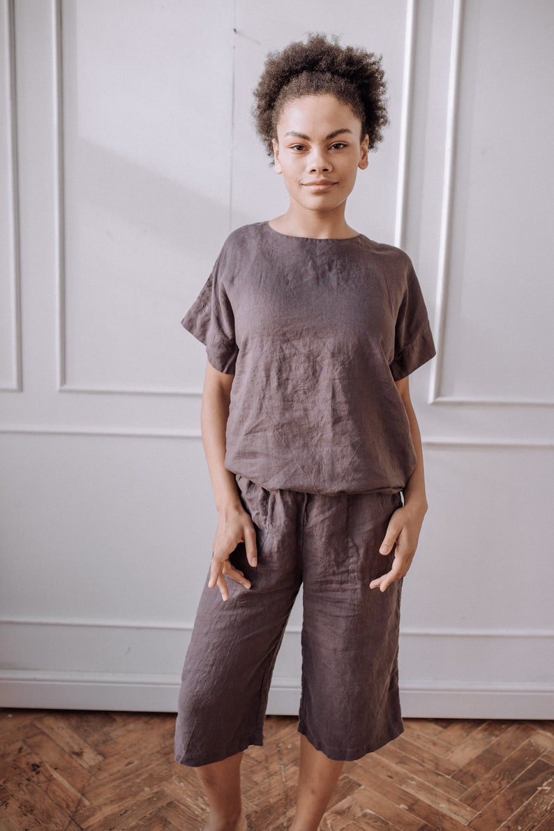 Linen Set womens clothing, cropped pants, linen T-shirt with short sleeves, below-the knee pants image 2