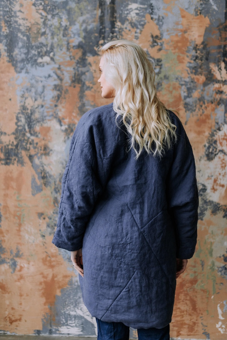 Gesteppte Leinen-Winterjacke: Warmer Damenmantel mit Gürtel Bild 9