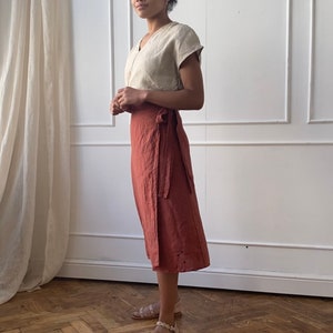 Linen wrap skirt with side tie. A-line skirt image 9