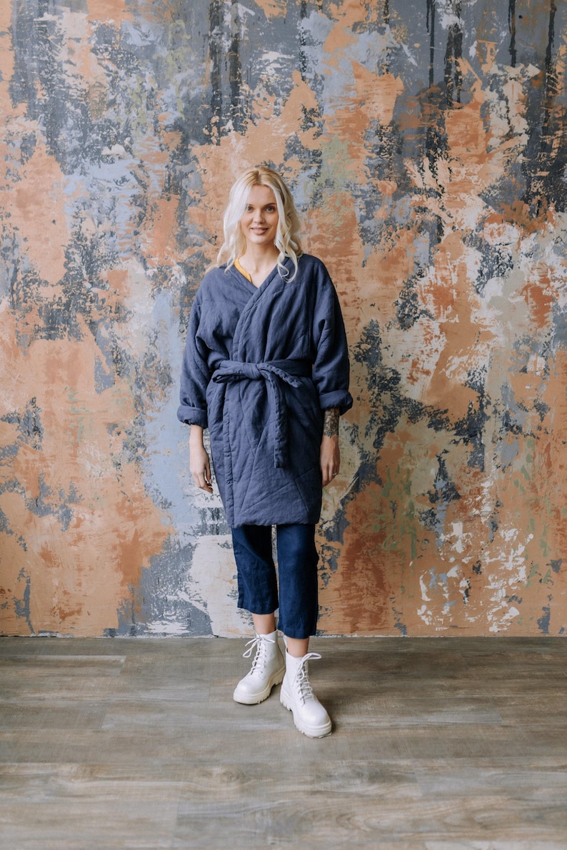 Gesteppte Leinen-Winterjacke: Warmer Damenmantel mit Gürtel Bild 7