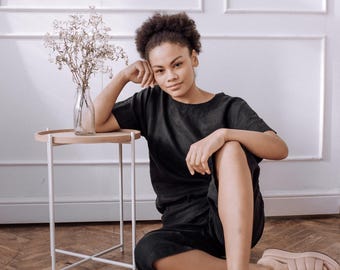 Linen Capri Set: Relaxed Fit Shirt & Elastic Waist Pants