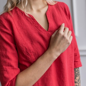 Linen Dress with Pockets: Gray Split Neck 3/4 Sleeve Shift Dress image 2