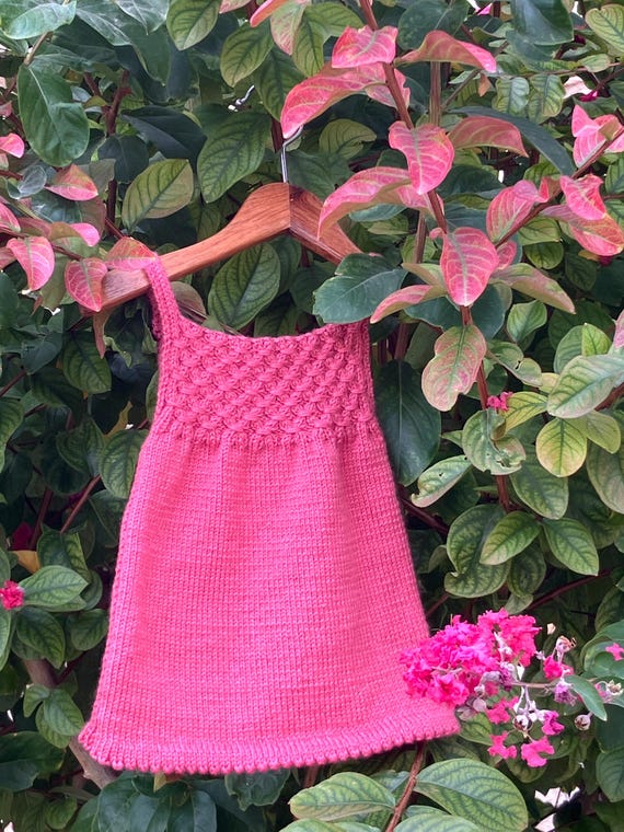 knit smock dress Vintage Rose (pdf pattern) in eng and Nederlands Swiss luxury fashion