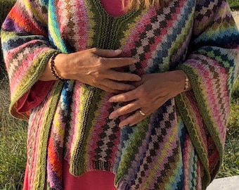 Diamond Poncho pattern pdf file in english only