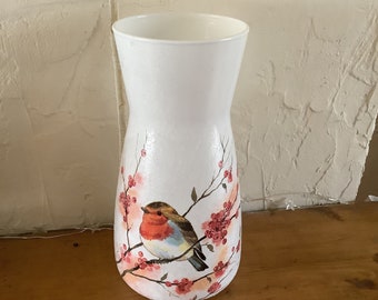 Decoupage Glass Vase Robin garden bird Design