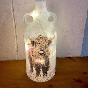 Light up Highland cow cattle design Bottle
