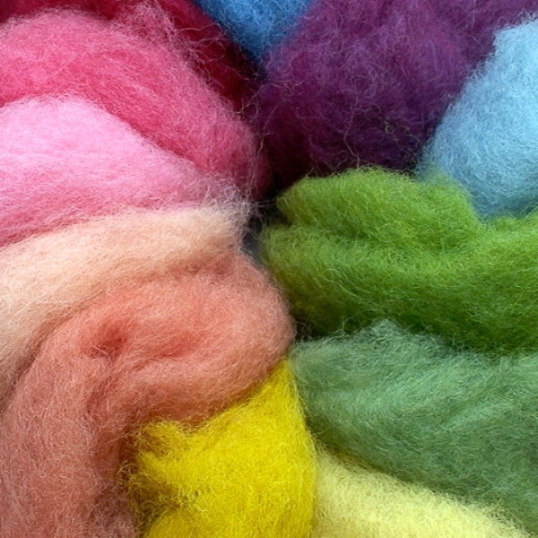 Magic wool. Organic Merino Fairy/felting Wool, For Felting and Crafts 100g.Plant Dyed.