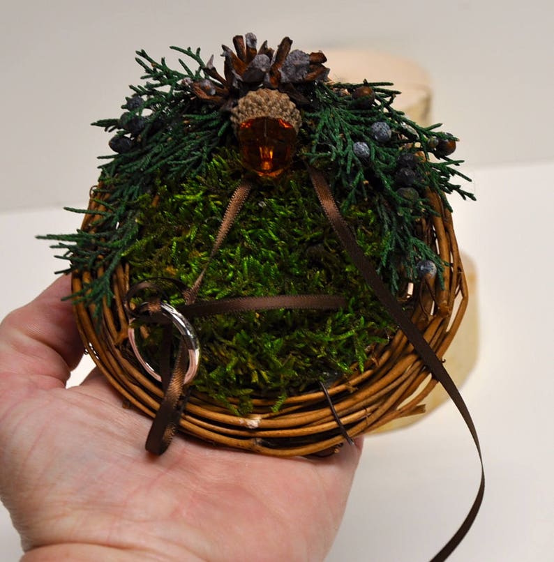 Ring Bearer Pillow Fall Autumn Wedding Nest Elegant Rustic Garden Vintage Traditional Romantic Preserved Moss Juniper /& Acorn Wedding Gift