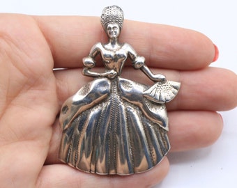 Vintage 1940s 1947 original Sterling silver HRT fully hallmarked brooch 18th 19th century lady Victorian Georgian 25.86g