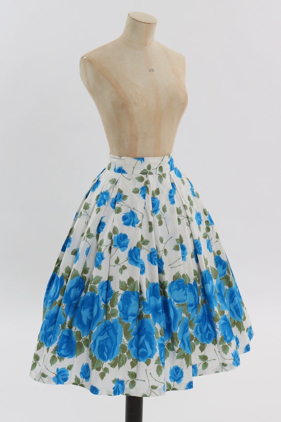 Vintage 1950s original blue and green floral rose… - image 2