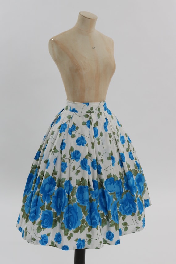 Vintage 1950s original blue and green floral rose… - image 5