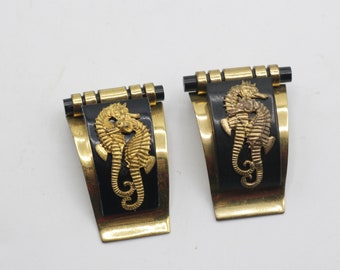 Vintage 1930s 1940s original L'Hippocampe Jean Painleve seahorse novelty art deco pair of dress clips black  colour galalith