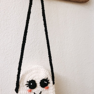 Crochet toddler ghost purse