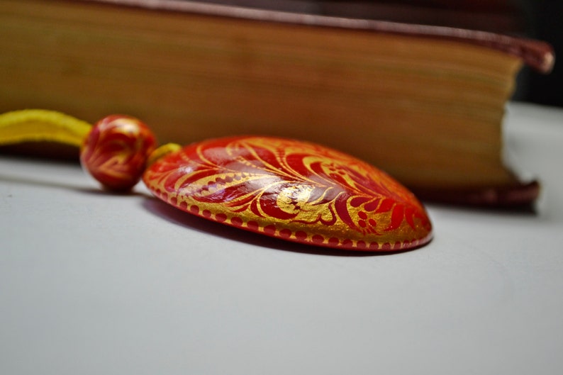 Hand painted Pendant Wooden Necklace Russian folk style Khokhloma painting.Made to order.