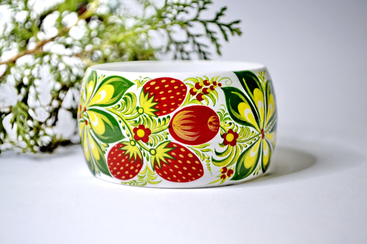 Gorodets painting wooden bracelet Gorodets painting wooden bracelet