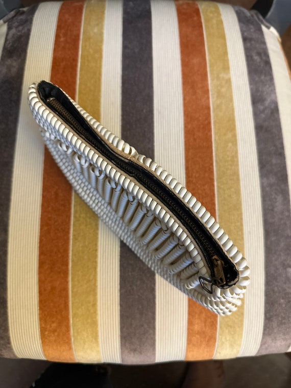 1940’s Cream Phone Cord Clutch - image 3