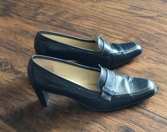 1990's Navy AnnTaylor pump Loafers