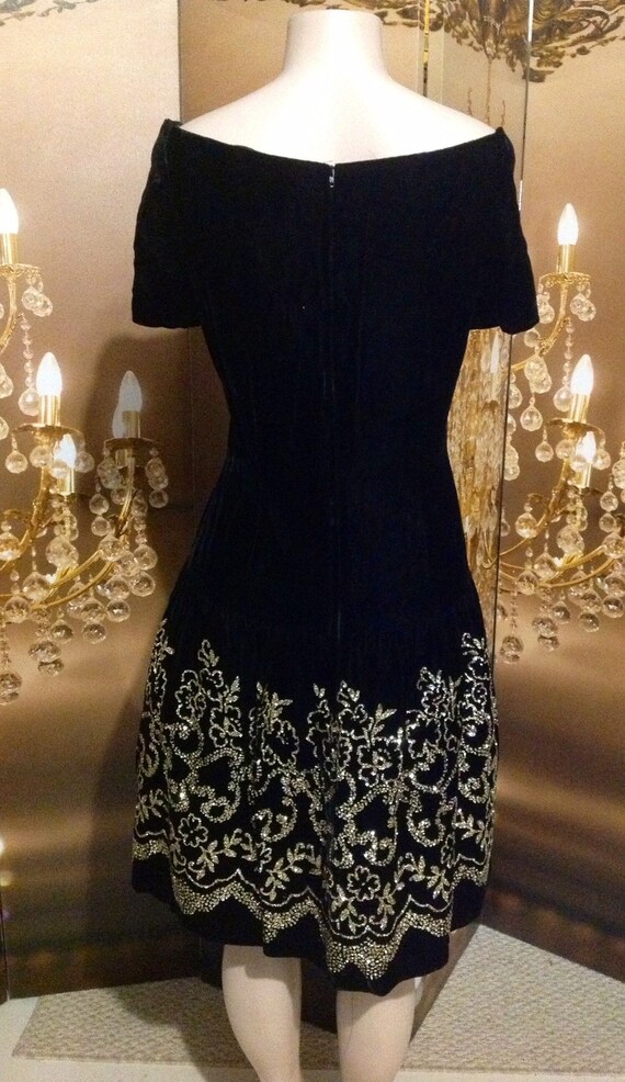 Lovely Black Velvet Dress with Gold Sequence At B… - image 8