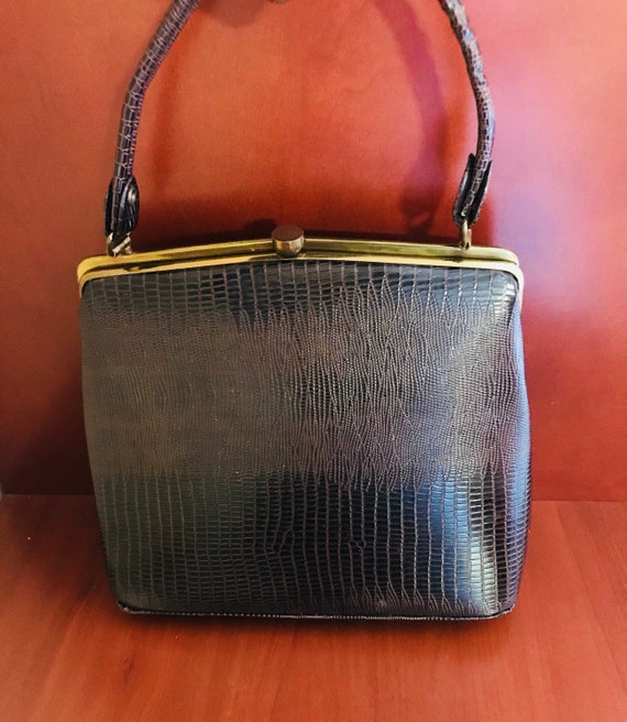 Dover made in the USA Top- handle vintage handbag