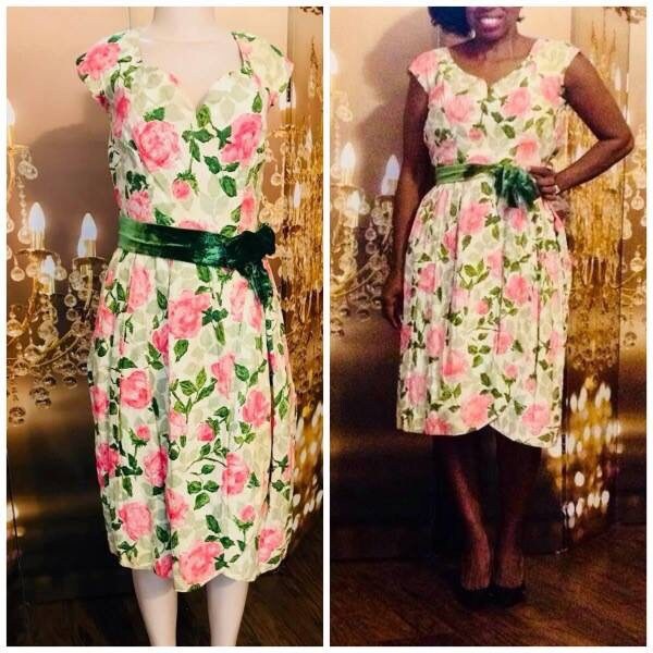トリートユアセルフFloral vintage like dress Gorgeous True Vintage Floral Dress - Etsy