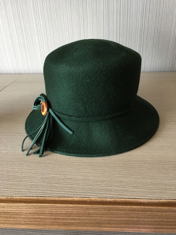hunter green hat