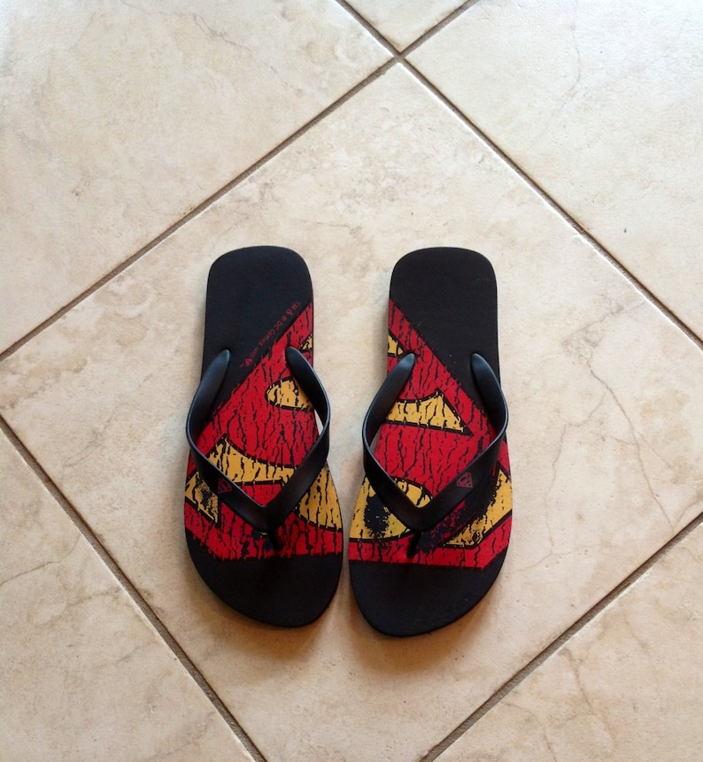 Superman flip flops Size M13