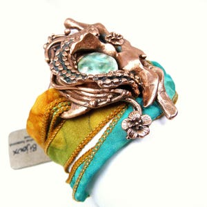 Bracelet cuivre et visage cabochon céramique turquoise sur ruban de soie image 3