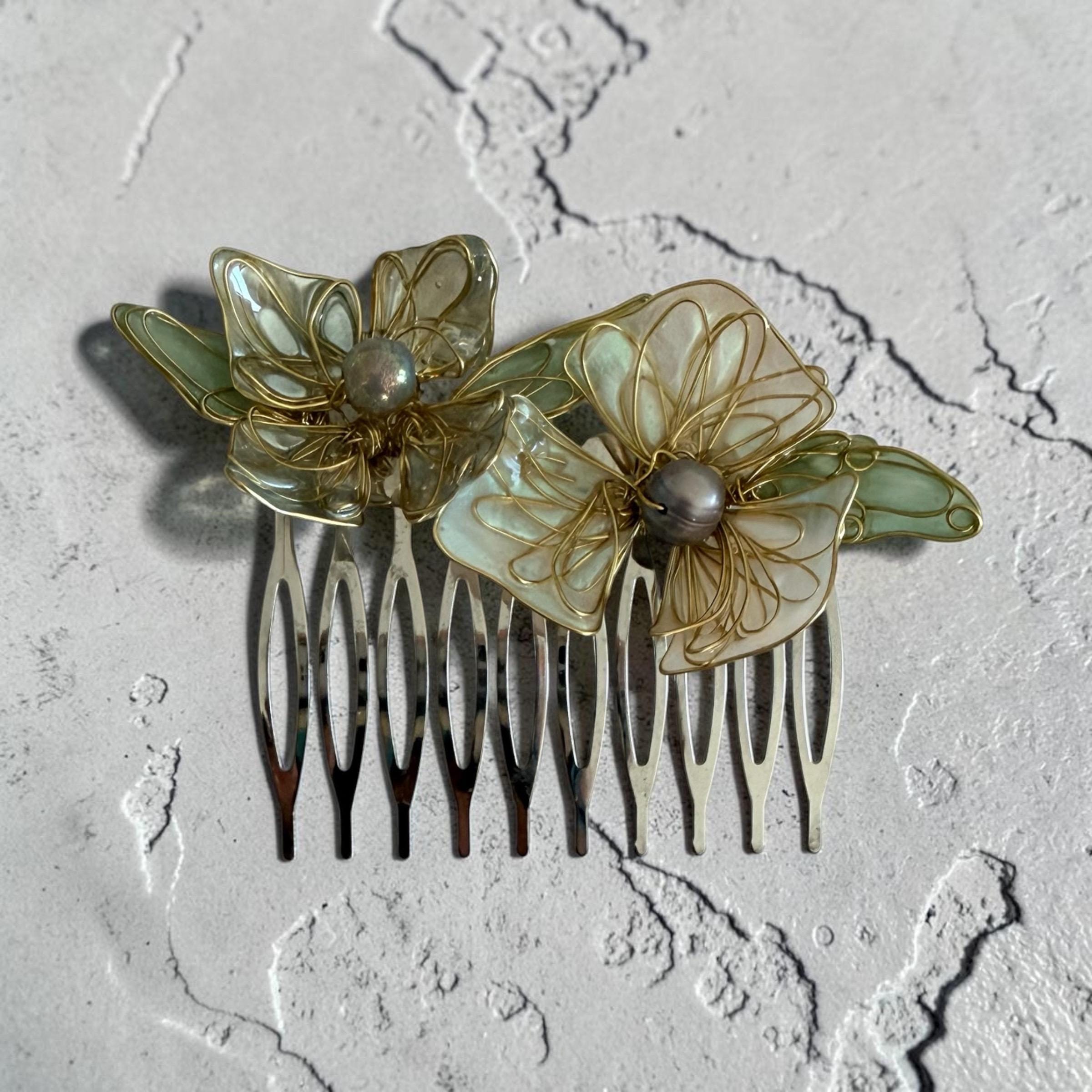 Vintage 1950\'s Brass and Guilded Enamel Comb with Handpainted Florals Vintage Cloisonne Hair Comb, Vintage Enamel Hair Comb, Hair  main image 2
