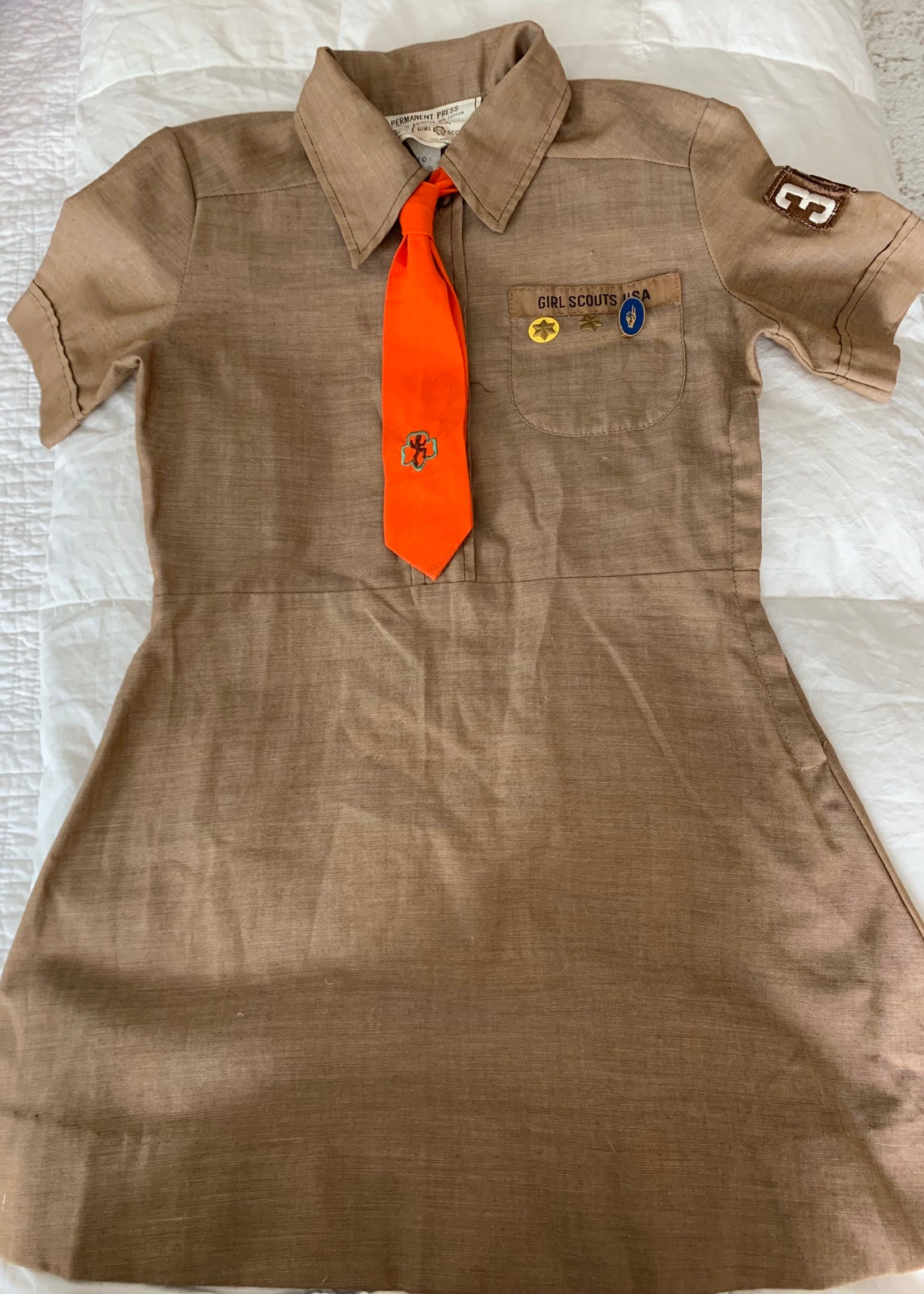 Vintage Brownie Uniform with pins | Etsy