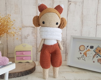 Crochet/Amigurumi Fox Doll Pattern, Apricot