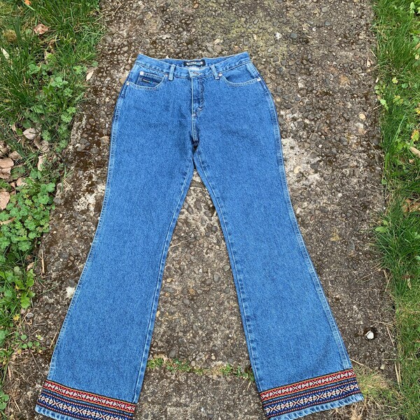 Tractor Bell Bottom Jeans / Denim / Native American Embroidery / 90's / 6 /7 / 00's / Dark wash  / Levis / Wranglers / Lee /