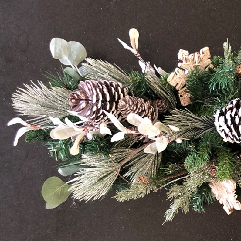 Cedar Christmas Centerpiece Mistletoe Swag Pine Cone Etsy