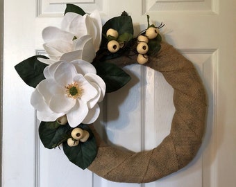Magnolia Burlap Wreath, Cream Balausta Berries, Rustic Farmhouse Decor