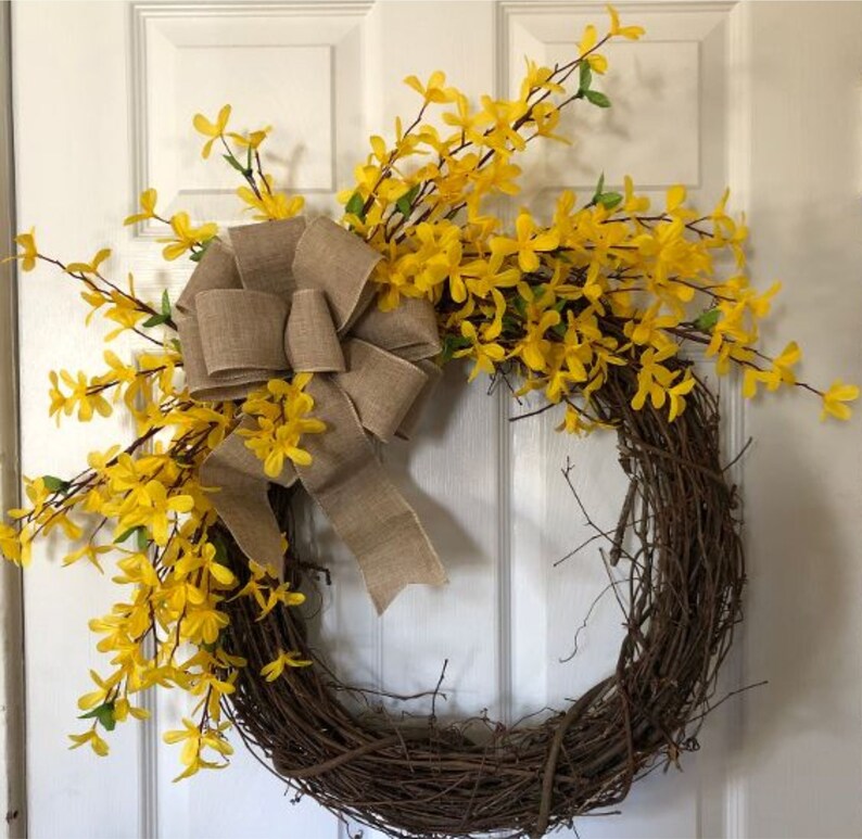 FORSYTHIA WREATH Spring Front Door Wreath Grapevine Wreath Etsy