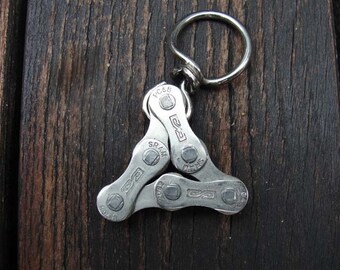 Bicycle Chain Keychain: Small Triangle