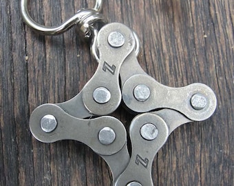 Bicycle Chain Keychain: 4-Point Star (St. Brigid's Cross)